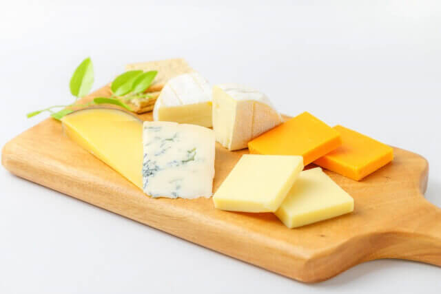ダイエット中でもOK！チーズを使ったおすすめヘルシーレシピ10選